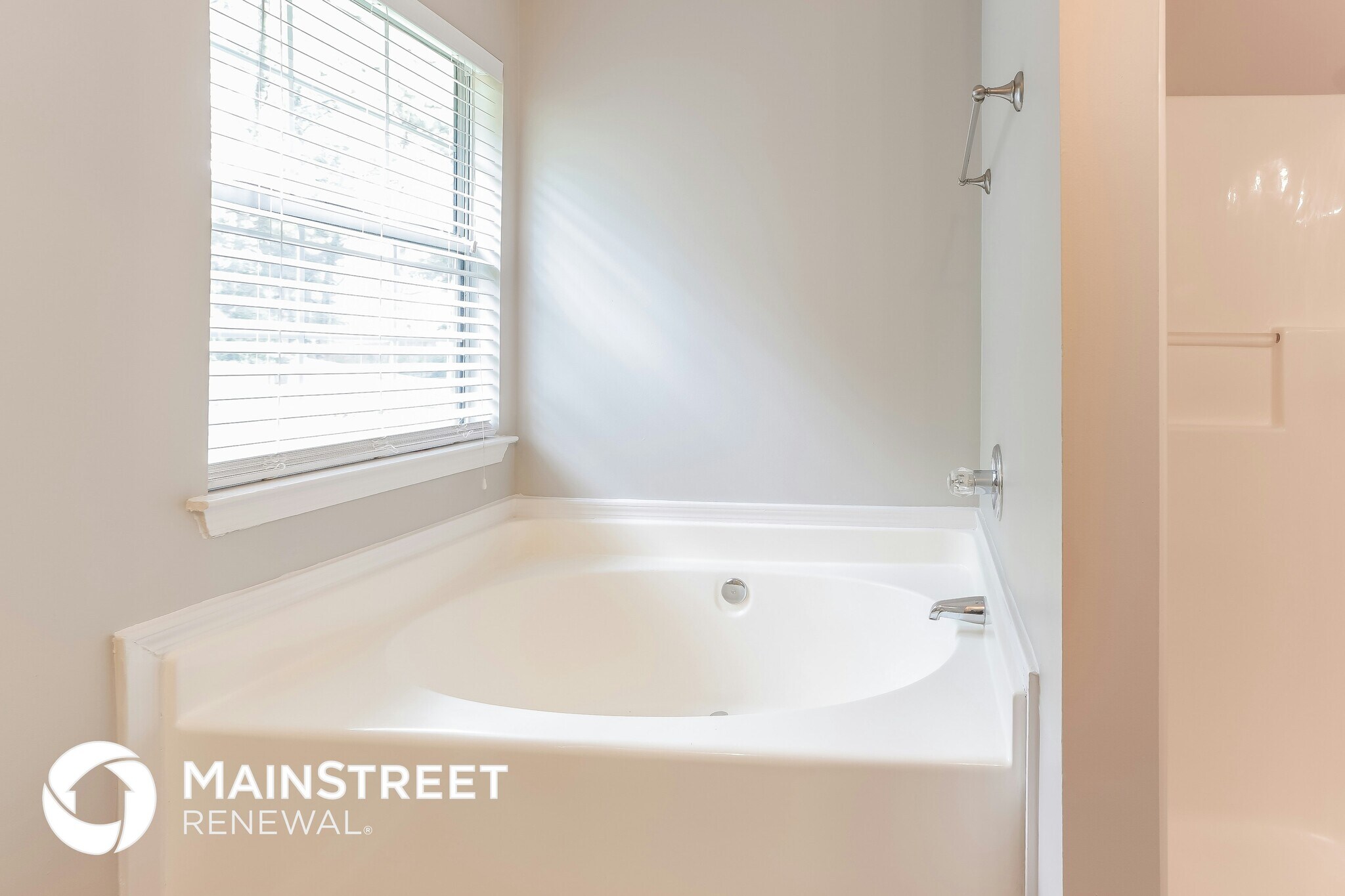 Building Photo - 4258 Ward Bluff Dr