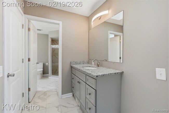 Building Photo - 4606 Strandwyck Rd