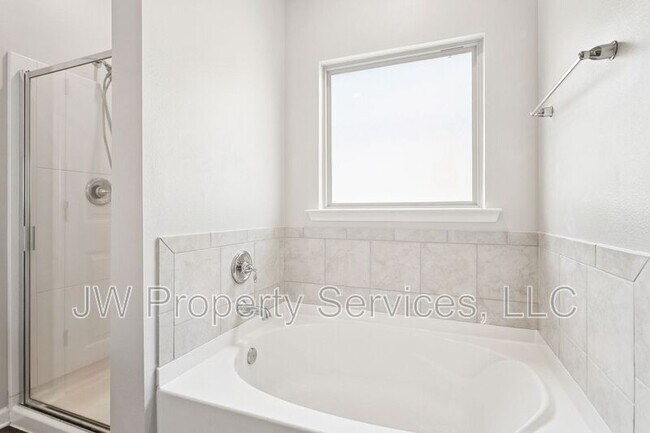 Building Photo - 785 Bent Cypress Ln