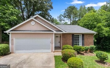 Building Photo - 1540 Foxhall Ln SE
