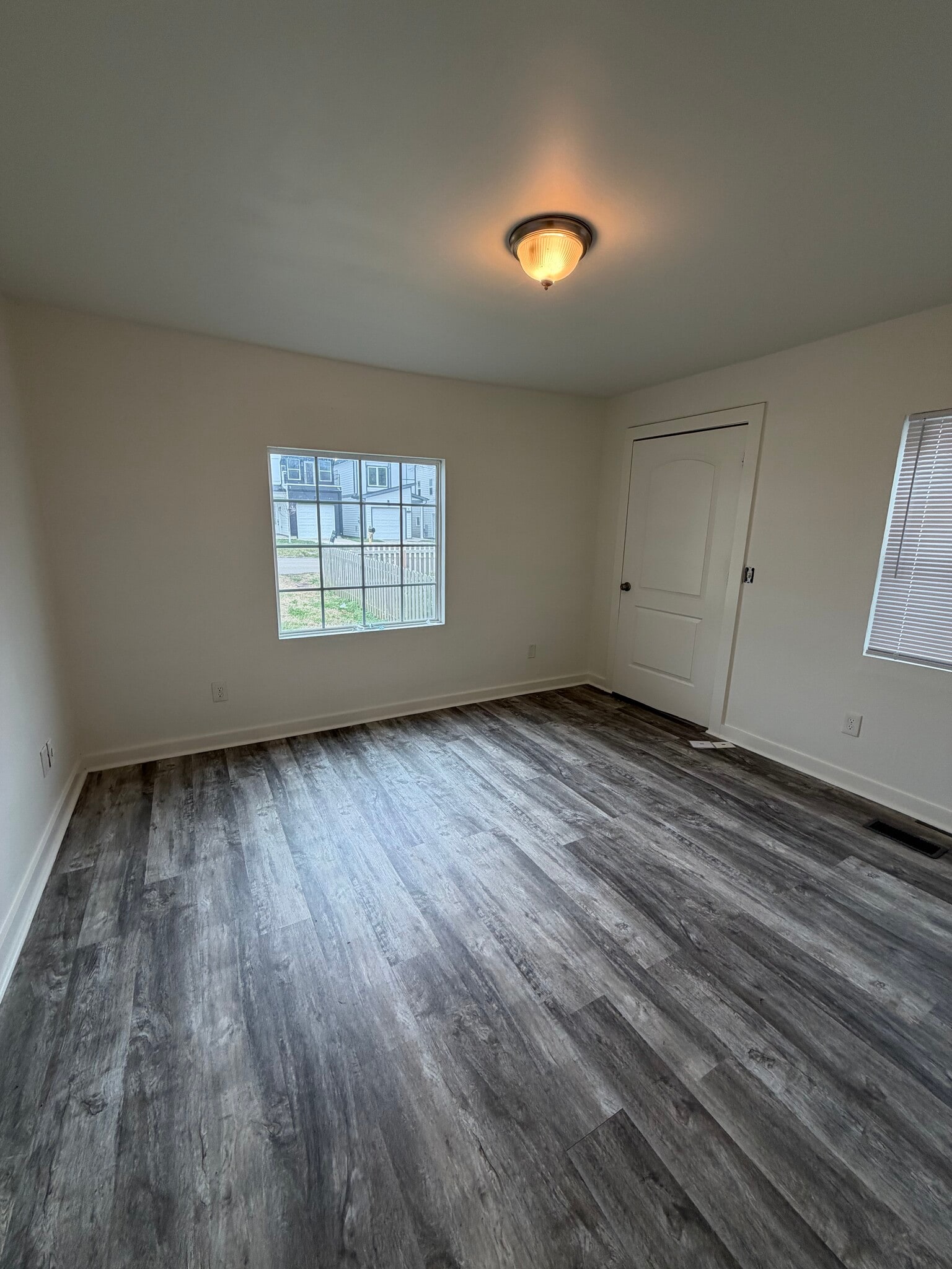 Building Photo - 1815 Ashton Ave