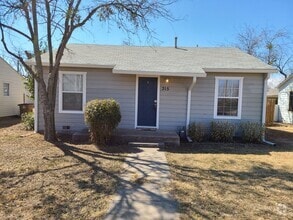 Building Photo - Coming August 2025... Charming 2-Bedroom H...