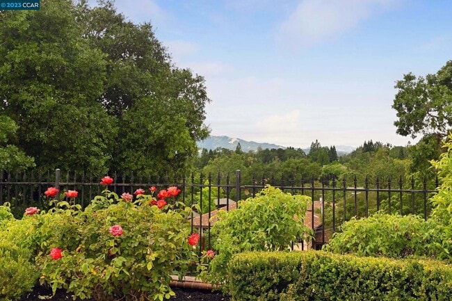 Building Photo - 111 Diablo Ranch Ct