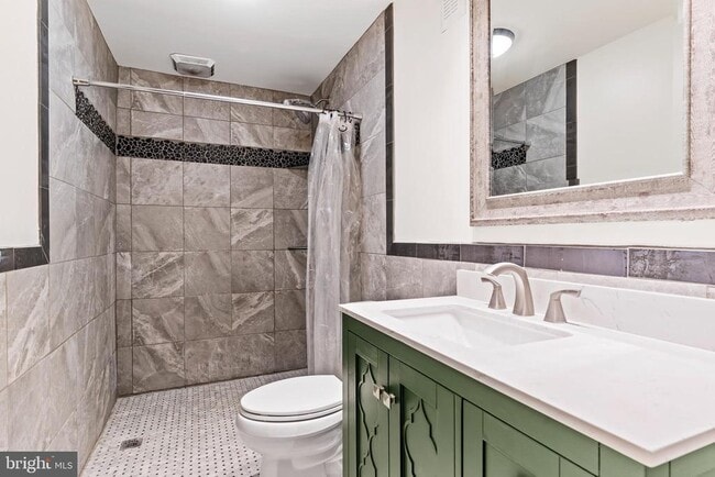 Building Photo - 4111 Nantucket Dr