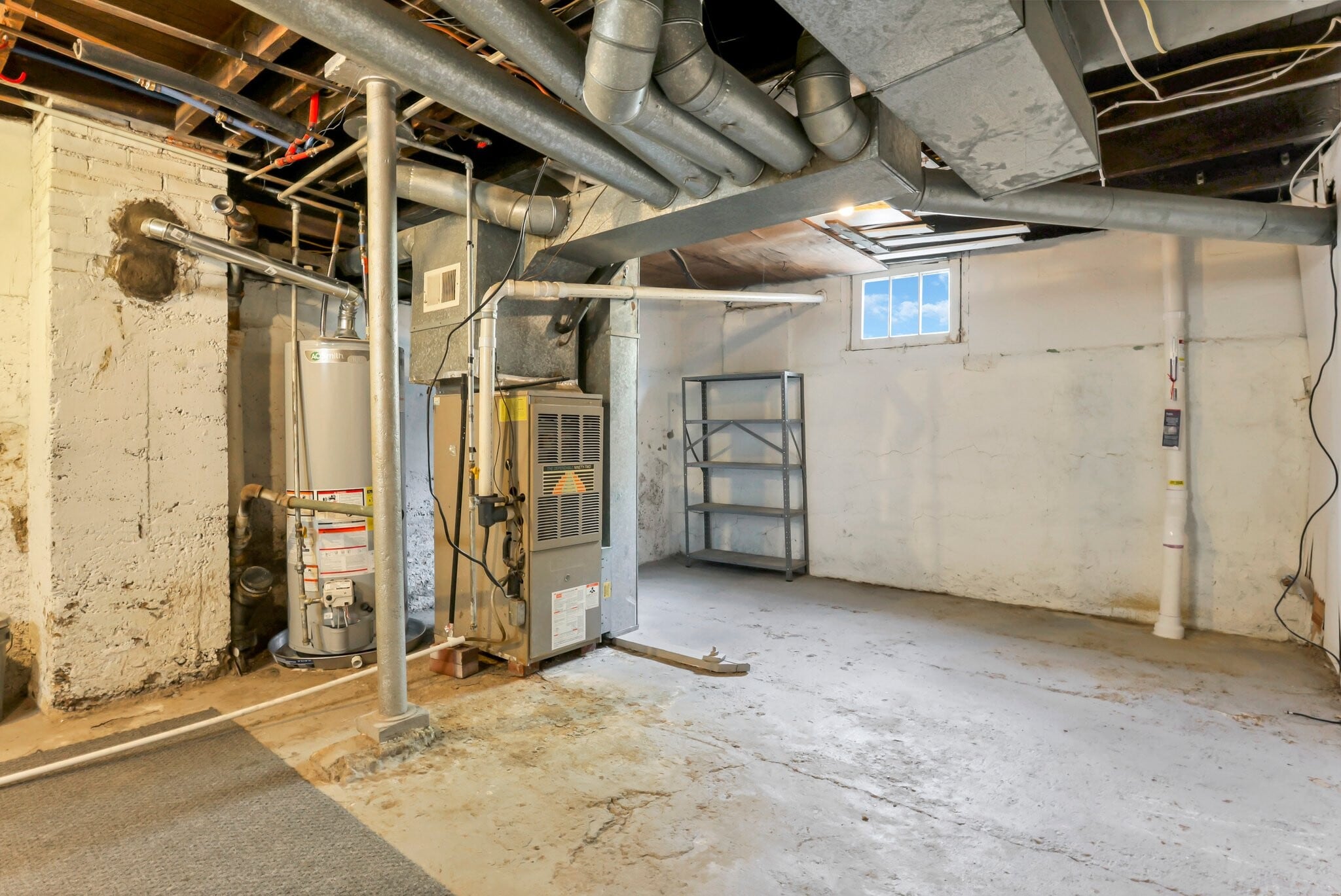 Building Photo - 55 N 24th St