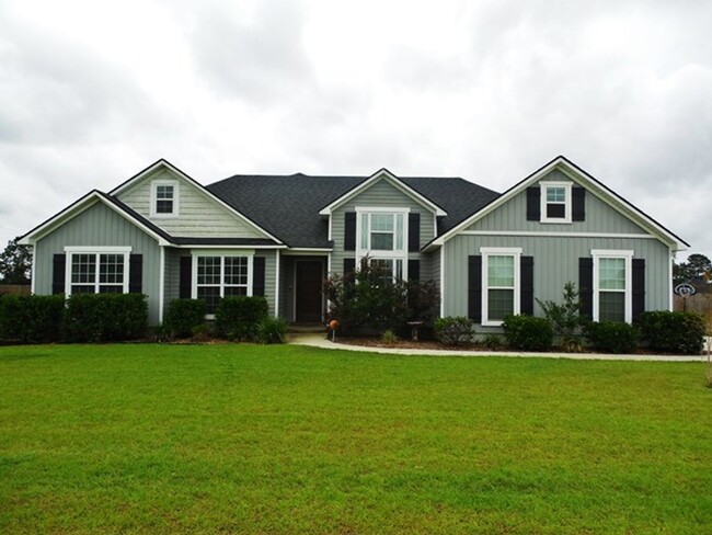 Primary Photo - Stylish 3BD/2BA Home with Spacious Yard ne...