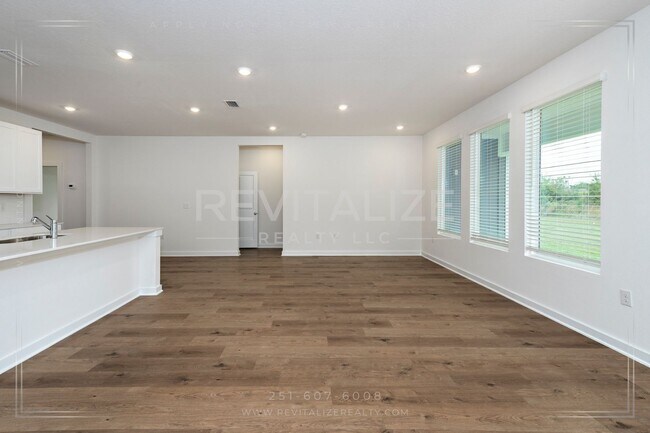 Building Photo - Brand New Construction 4 Bed 3 Bath Home in Foley!!