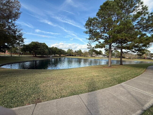 Building Photo - 14906 White Forge Ln