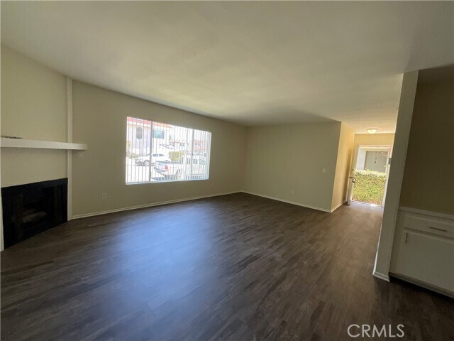 Building Photo - 16841 Lynn Lane