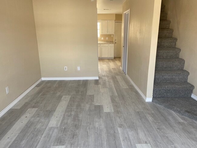Building Photo - 2206 Bancroft Street, Unit 2