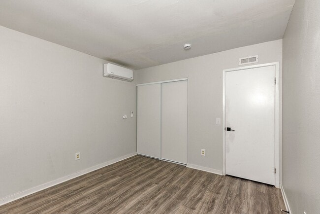 Building Photo - Charming 2BR Home in 55+ Oceanside Community with Solar & In-Unit Laundry