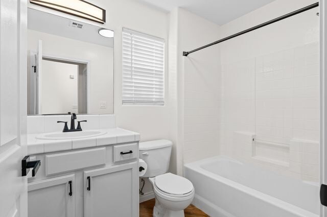 Building Photo - 1607 Halliana Ct