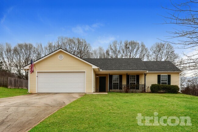 Building Photo - 745 Remington Cir