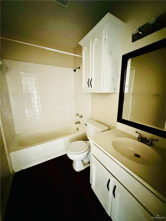 Building Photo - 15 Hibiscus Ave