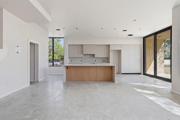 Building Photo - 1403 Barton Hills Dr