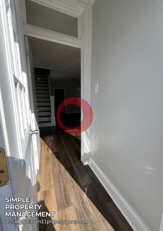 Building Photo - 1239 Greenwich St