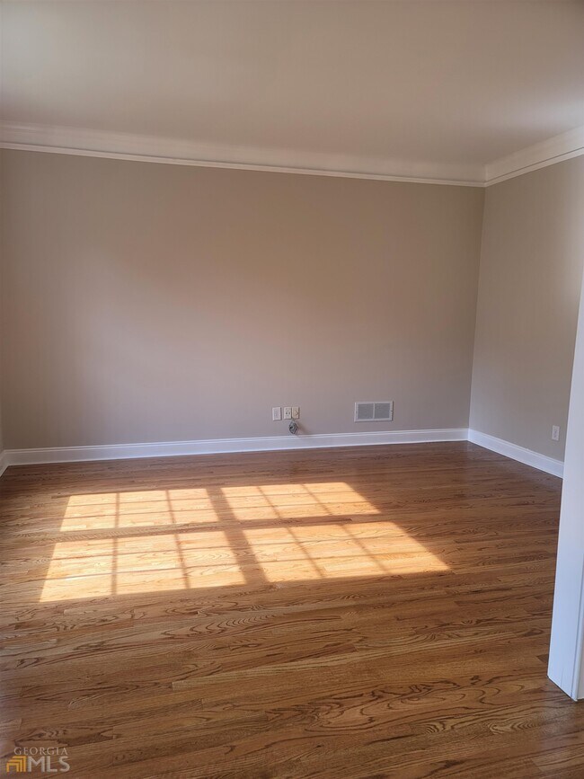 Building Photo - 100 Wrights Mill Pl