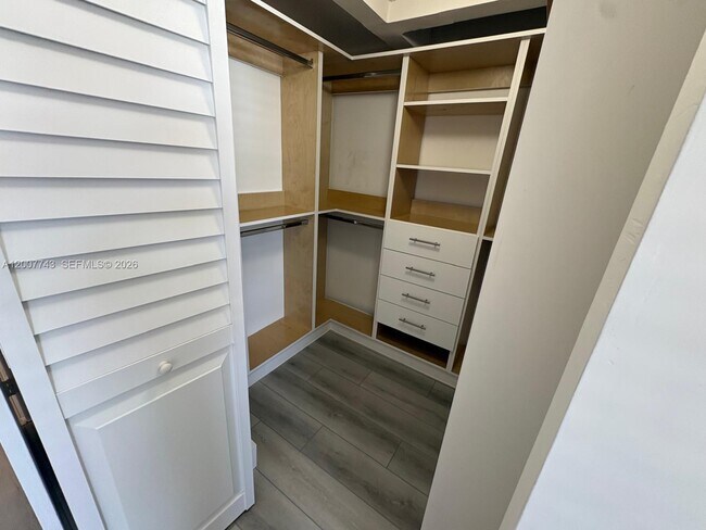 Building Photo - 15250 SW 80th St