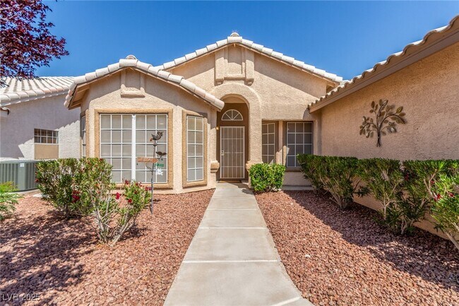 Building Photo - 5433 Honey Mesquite Ln