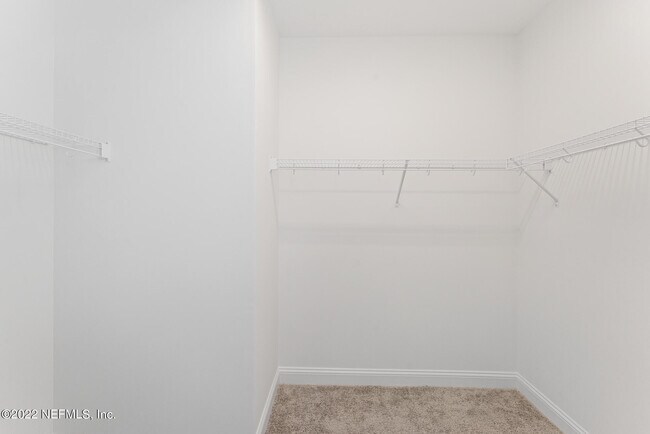 Building Photo - 22 Upton Ln