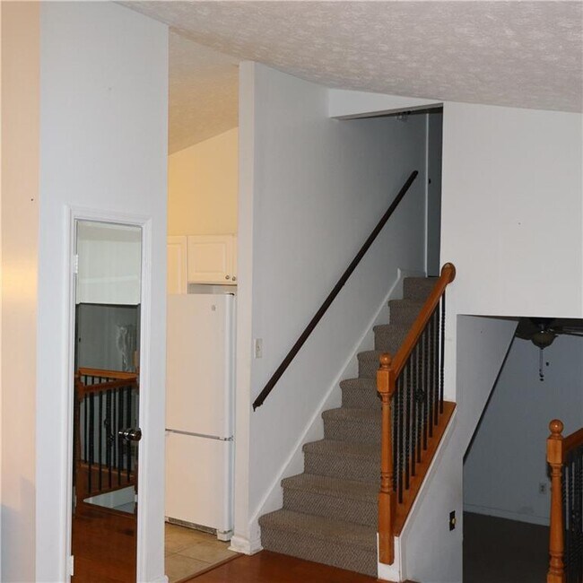 Building Photo - 2995 Meadow Wood Ct NW