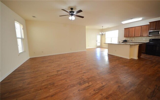 Building Photo - 2119 Baywood Tree Ln SW