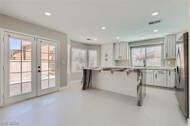 Building Photo - 7836 Calico Flower Ave
