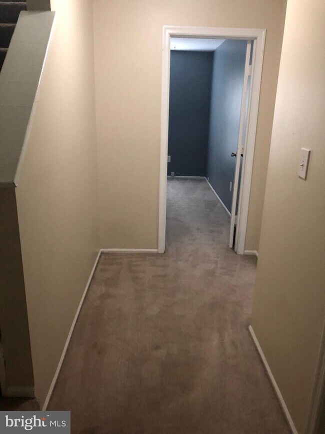 Building Photo - 20073 Dunstable Cir