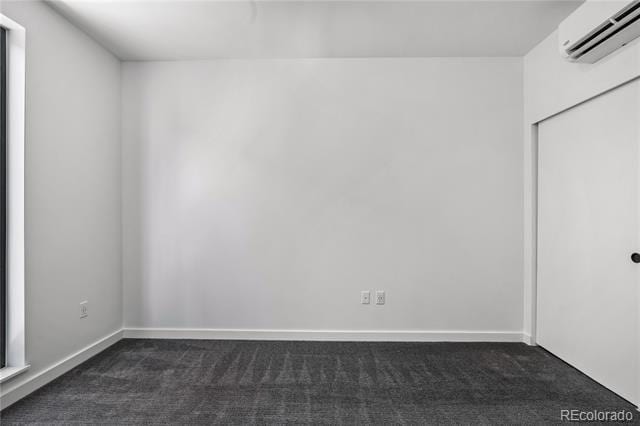 Building Photo - 1601 Park Ave