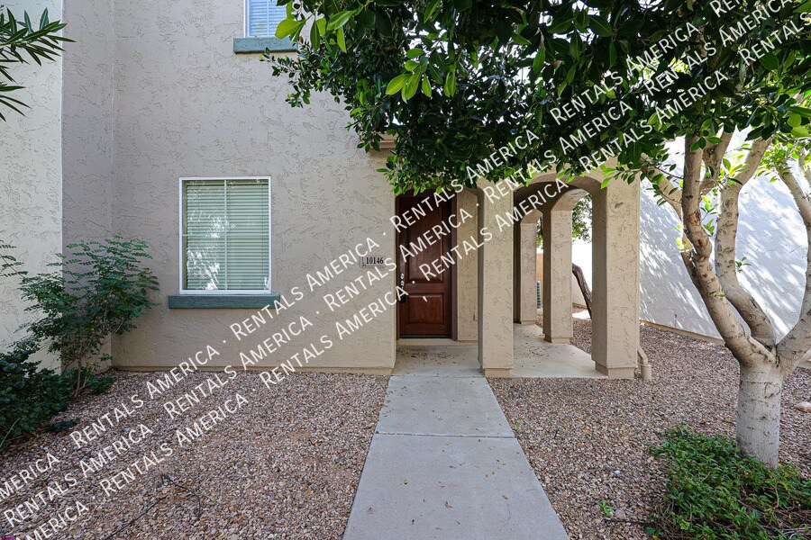 Building Photo - 10146 E Isleta Ave