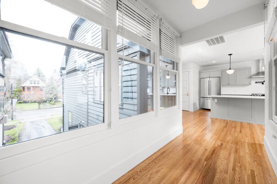 Building Photo - 349 Elmwood Ave