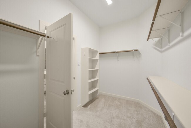 Building Photo - 139 Trillium Pk Lp