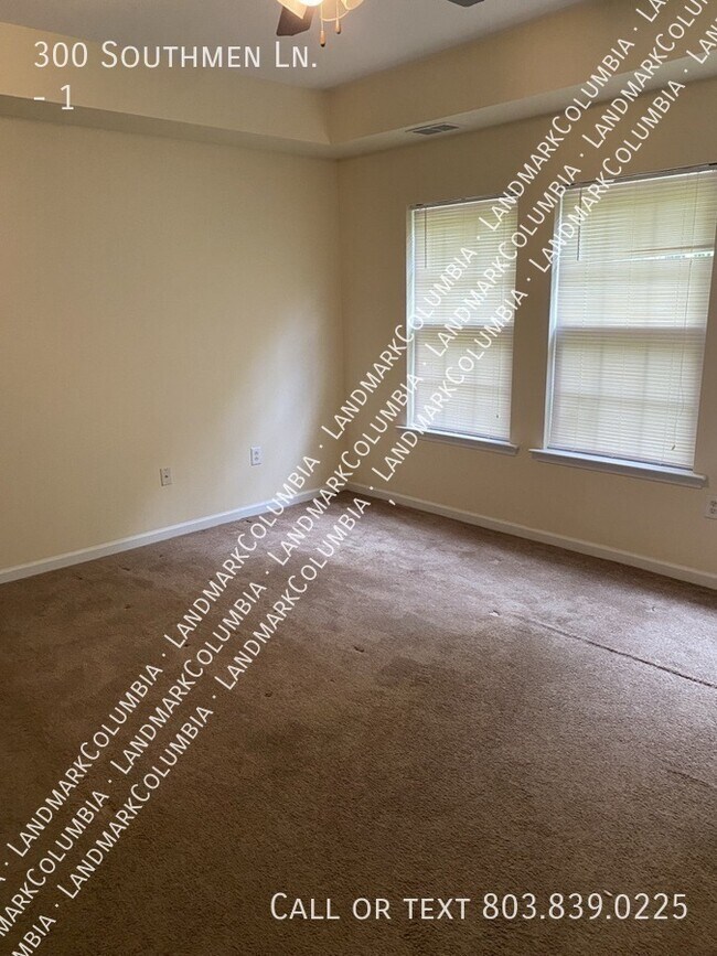 Building Photo - 300 Southmen Ln