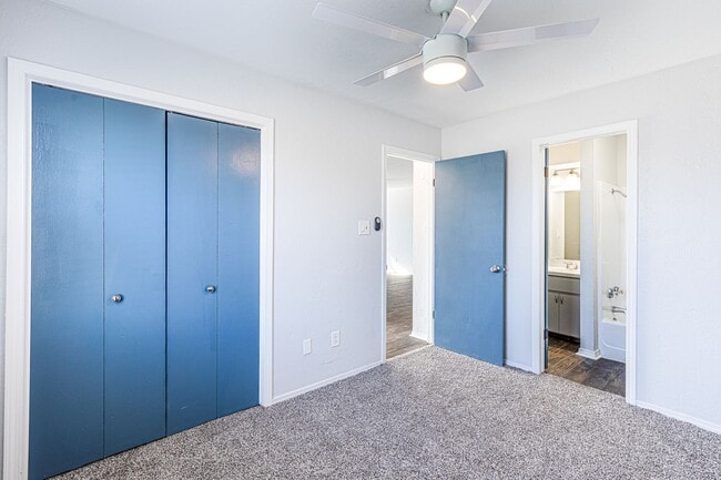 Building Photo - 2902 NW 45th Pl