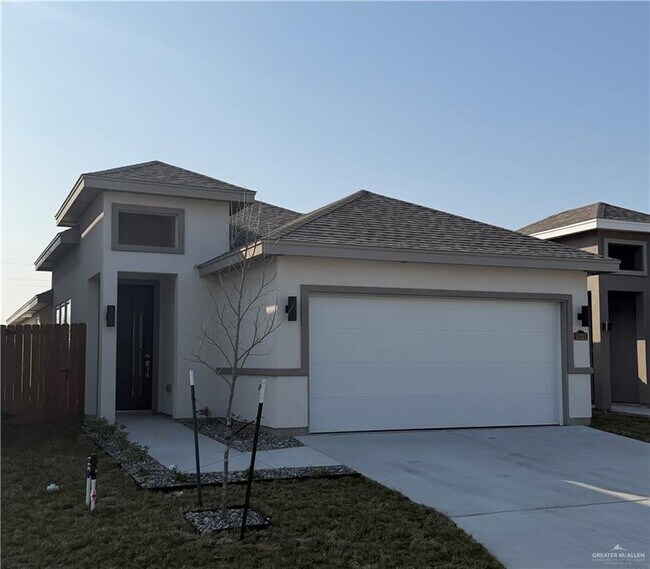 Building Photo - 13 N 15th St