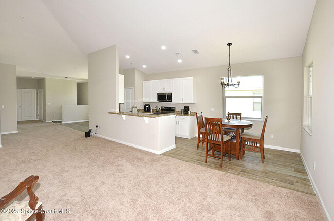Building Photo - 3951 Playa Del Sol Dr