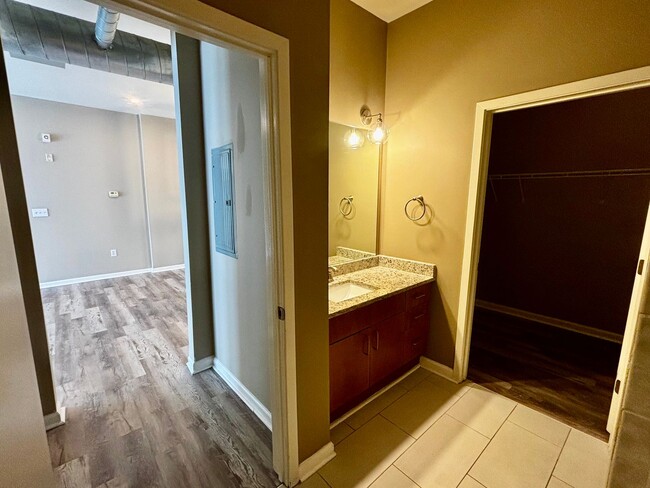 Building Photo - 5300 Peachtree Rd