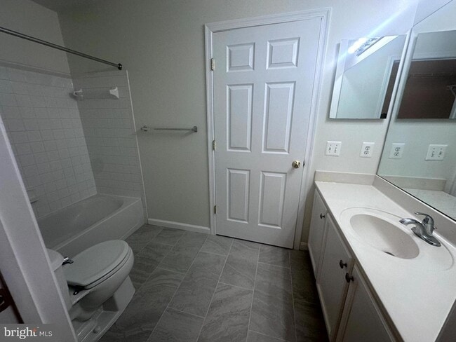 Building Photo - 18821 Sparkling Water Dr