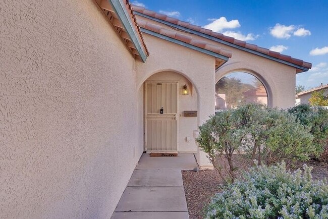 Building Photo - 98 E Futurity Pl