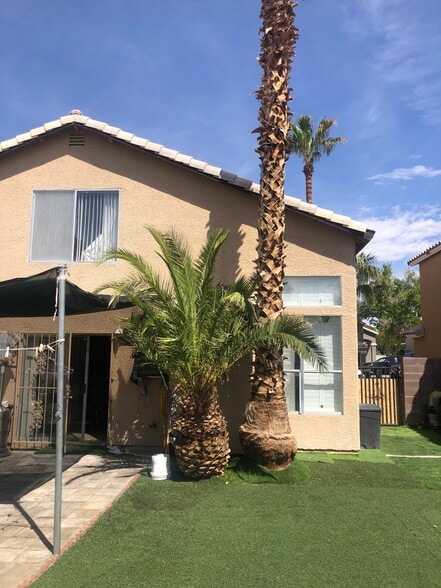Backyard. Front View only. - 2371 Crowley Way