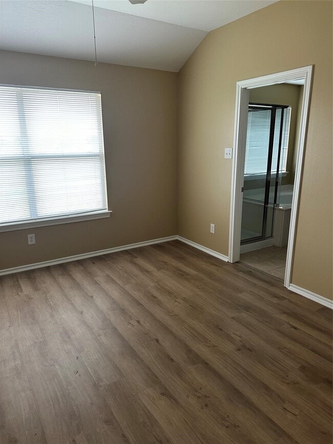 Building Photo - 14404 LILYGATE Ct