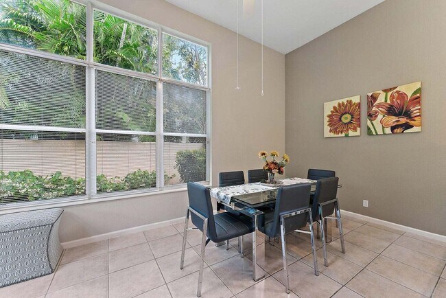 Building Photo - 155 Sunset Bay Dr