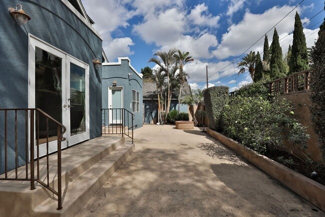 Building Photo - 1020 Madison Ave