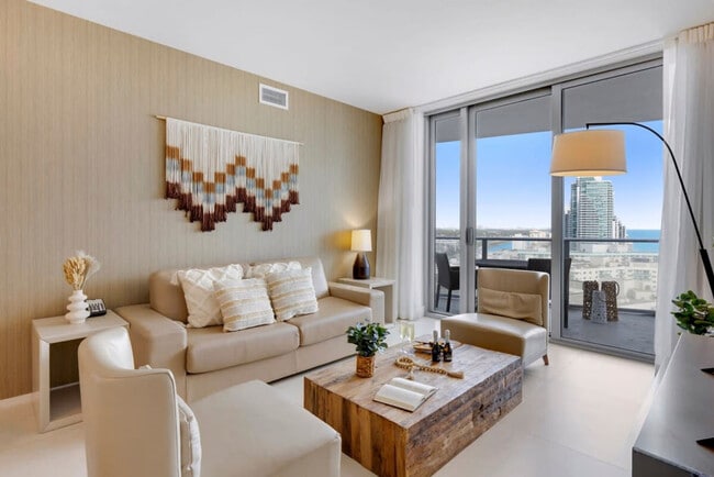 Building Photo - 4111 S Ocean Dr