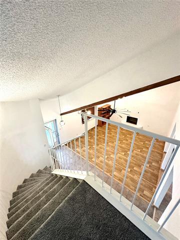 Building Photo - 704 Matthews Ct