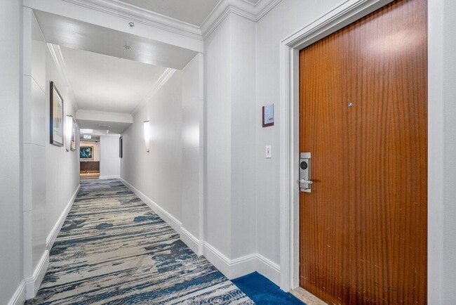 Building Photo - 3800 N Ocean Dr