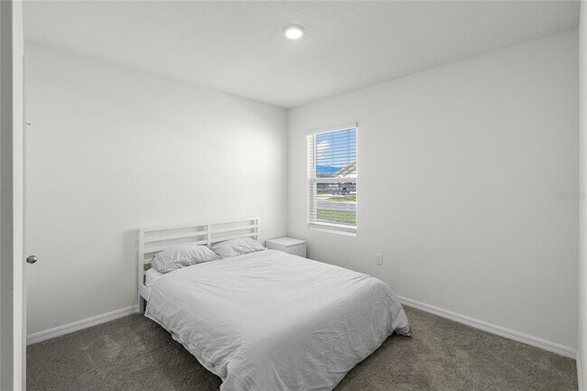 Building Photo - 1340 Daisy Feild Dr