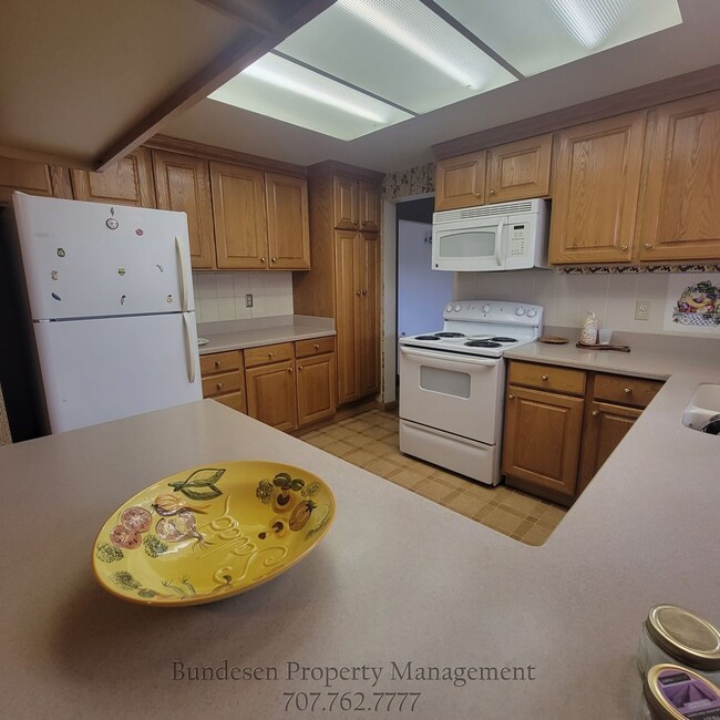 Building Photo - 1732 Moclips Dr