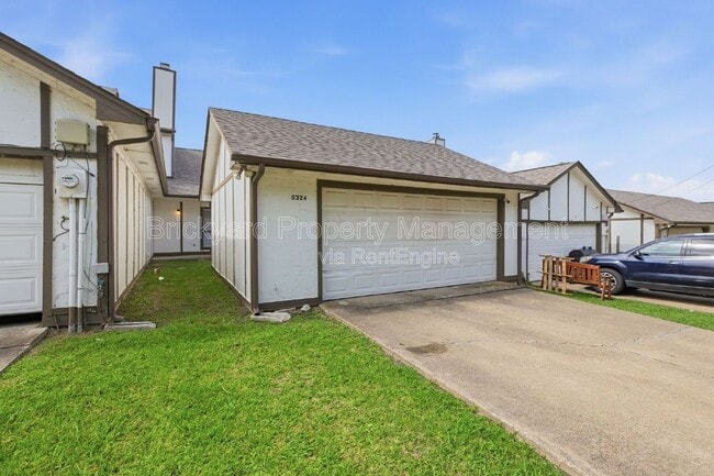 Building Photo - 6324 Alissa Dr