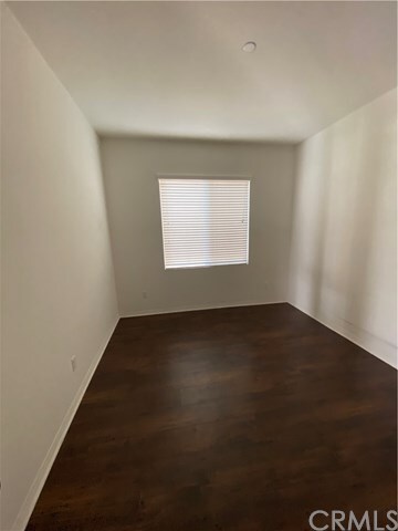 Building Photo - 4887 Prairie Run Rd